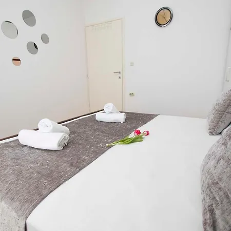 Apartment Galic *