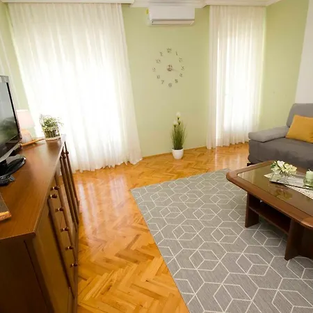 Apartment Galic *